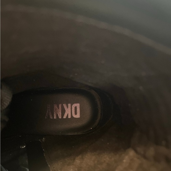 DKNY Womens Silver Basia Round Toe Block Heel Boots NWOT size 6M. - Picture 9 of 10